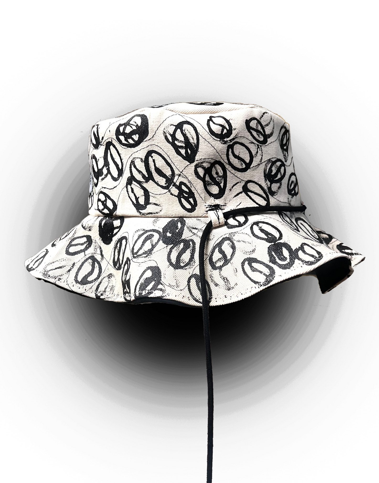 Cowrie Surreal Bucket hat