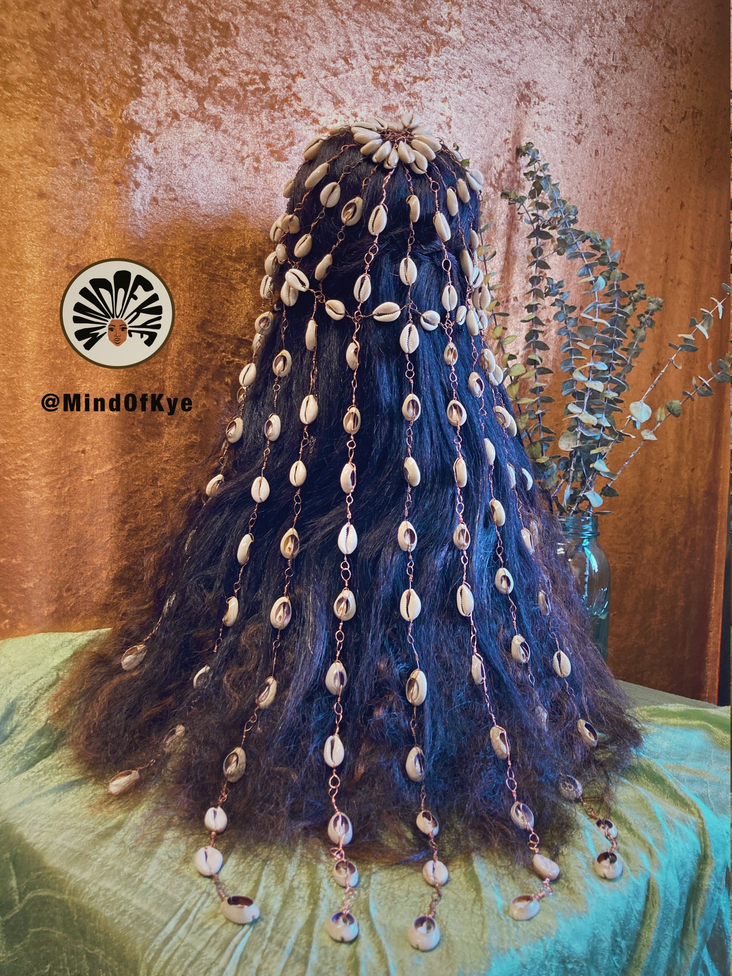 Cowrie Drip Crown